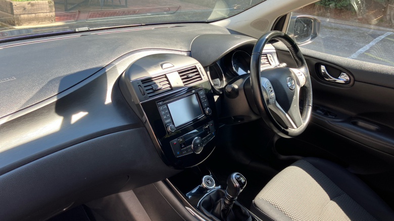 Nissan Pulsar 1.5 dCi N-Tec 5dr Diesel Hatchback